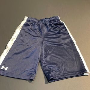 Boys Under Armour Microfiber Shorts Size 6